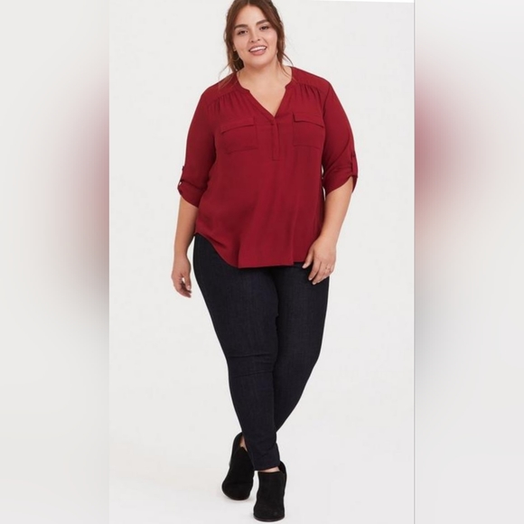 Torrid, NWOT, Red Harper Georgette, Pullover, 3/4 Sleeve Blouse, Size 3X - Picture 3 of 8